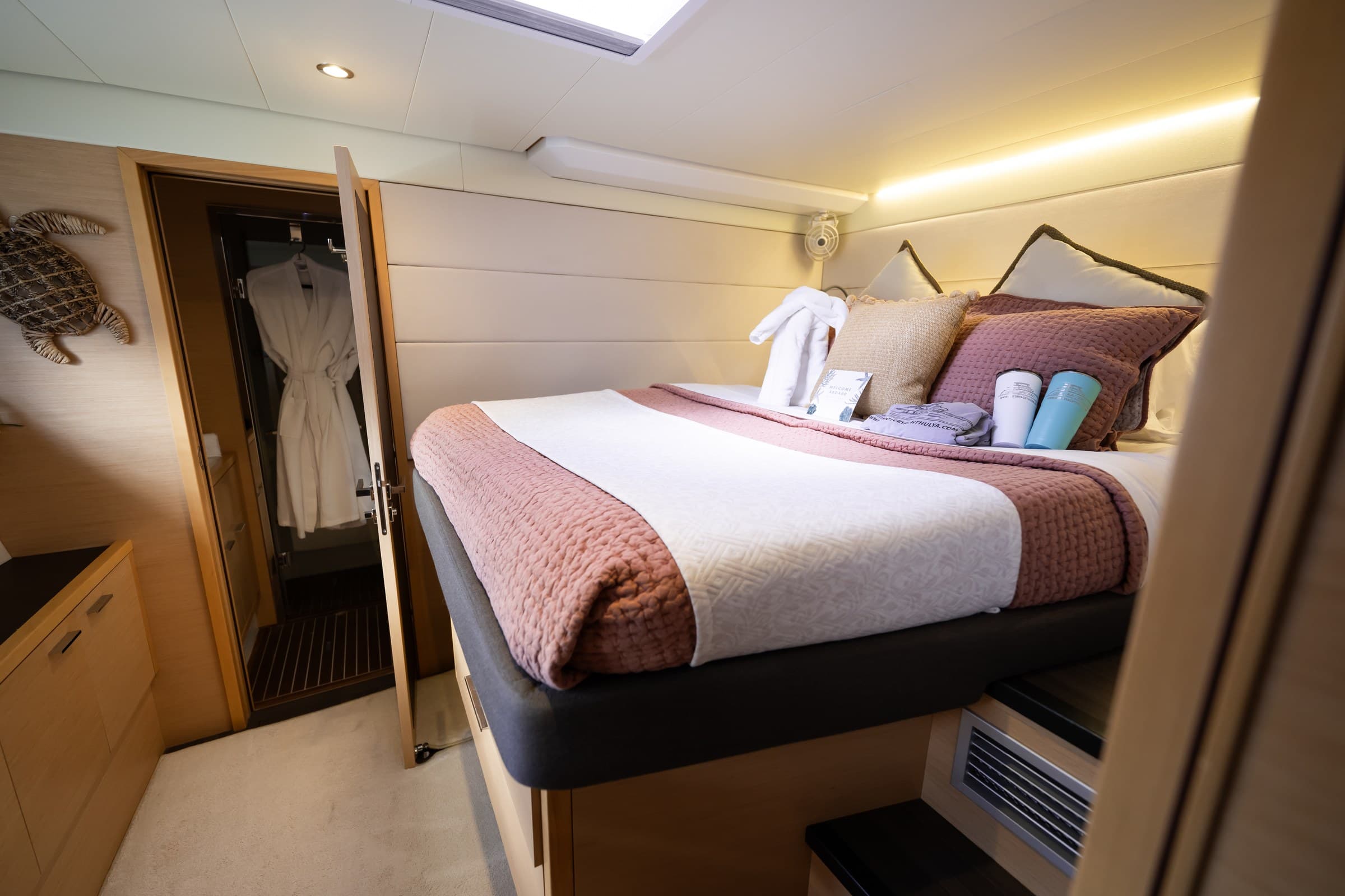 PurelyBlu master cabin with guest amenities